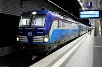 193 295 CD mit dem EC 174 von Prag nach Hamburg Altona im Berliner Hbf. am 30.06.2018