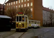 København / Kopenhagen Københavns Sporveje SL 5 (Tw 555 + Bw 15**) København S, Sundbyøster, Sundby Remise / Straßenbahnbetriebsbahnhof Sundby am 25. April 1969. - Scan eines Farbnegativs. Film: Kodak Kodacolor X.