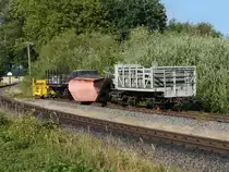 Zwei historische Schneepflüge,die sogar machmal miteingesetzt werden,am 08.Juli 2018,in Putbus.