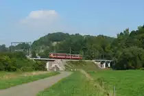 Triebzug 159 auf dem Weg durchs Wesertal bei Pepinster Richtung Lüttich. Aufnahme vom 04/09/2010.