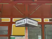 Bahnhofsschild am ehemaligen EG Uderns im Zillertal; Zillertalbahn 08.06.2018
