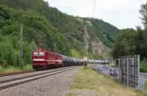 Am 04.07.18 fuhren 242 145-1 und 242 110-5 der EBS einen Kesselzug nach Gera. Hier ist der Zug in der Einfahrt saalfeld/Saale zu sehen. 