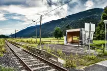 Blick auf die Haltestelle Waidegg, am zur Zeit noch eingestellten Teil der Gailtalbahn.
Aufgenommen am 14.7.2018.

<a href= http://www.gailtalbahn.at/  rel= nofollow >www.gailtalbahn.at/</a>
<a href= https://www.gailtalbahn.at/show_content.php?sid=46  rel= nofollow >www.gailtalbahn.at/show_content.php?sid=46</a>
<a href= https://www.facebook.com/vereingailtalbahn/  rel= nofollow >www.facebook.com/vereingailtalbahn/</a>