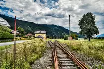 Blick auf den Bahnhof Rattendorf-Jenig, am zur Zeit noch eingestellten Teil der Gailtalbahn.
Aufgenommen am 14.7.2018.

<a href= http://www.gailtalbahn.at/  rel= nofollow >www.gailtalbahn.at/</a>
<a href= https://www.gailtalbahn.at/show_content.php?sid=46  rel= nofollow >www.gailtalbahn.at/show_content.php?sid=46</a>
<a href= https://www.facebook.com/vereingailtalbahn/  rel= nofollow >www.facebook.com/vereingailtalbahn/</a>