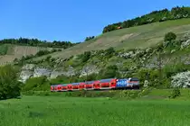 Die gedrehte Garnitur mit der 146 247 kam wieder zurück und konnte als RE 4620 auf der Fahrt von Bamberg nach Frankfurt (Main) HBF bei Himmelstadt dokumentiert werden (05. Mai 2018).