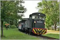 Waldbahn Királyrét (Királyréti Erdei Vasút, Királyréti Kisvasút). Mk48-2017 in Paphegy, wo sich auch die Werkstätte der Bahn befindet. (12.06.2018)
