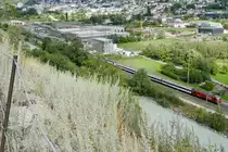 EW IV Zusatzmodul eines IC 8 nach Romanshorn, 23.7.18 von der Südrampe kurz nach Brig aufgenommen.