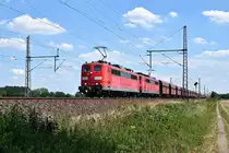 Railpool 151 116 und 151 095 (ex DB), vermietet an DB Cargo, mit Erzleerzug in Richtung Wunstorf (Dedensen-G�mmer, 16.07.18).