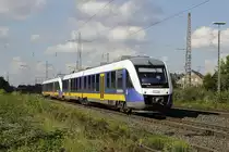 Wegen Bauarbeiten zwischen Düsseldorf und Neuss mussten die NordWestBahn-Züge von Kleve nach Düsseldorf im September 2015 den Umweg über Duisburg und die sonst nur im Güterverkehr befahrene Verbindung von Duisburg-Wedau nach Troisdorf nehmen, so konnten VT 648 442 und ein weiterer 648 am 10.09.2015 ausnahmsweise bei der Durchfahrt in Lintorf aufgenommen werden.