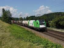 Die 1216 954 mit einem KLV-Zug am 03.06.2018 unterwegs bei Sandbach.