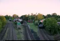10. Museumsnacht Halle (Saale) und Leipzig: Besuch von 4 Eisenbahnmuseen am 5. Mai 2018 von 18:00 bis 0:00 Uhr.
Blick auf das Eisenbahnmuseum Leipzig-Plagwitz des Verein Eisenbahnmuseum Bayerischer Bahnhof zu Leipzig e.V. im Abendlicht. Aufgenommen von der Brücke nahe der Kurt-Kresse-Straße. [5.5.2018 | 20:25 Uhr]