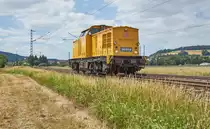 203 305-8 ist am 20.06.2018 auf dem Weg nach Bebra gesehen bei Reilos.