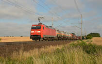 152 147 führte am Morgen des 27.06.18 einen gemischten Güterzug durch Niederndodeleben Richtung Magdeburg.