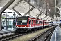 628 568 hält als REX 5867 (Freilassing - Mattighofen - Braunau am Inn), in Salzburg Hbf.
Aufgenommen am 26.7.2018.