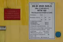Typenschild des ÖBB Motorturmwagens X 552.004-4 (99 81 9131 505-5). Aufgenommen 3.7.2018.