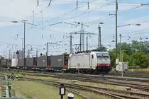 Lok 186 908-6 durchfährt den Badischen Bahnhof. Die Aufnahme stammt vom 14.07.2018.