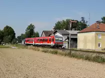 Die 628 556 als REX nach Freilassing am 03.08.2018 unterwegs bei Mauerkirchen.