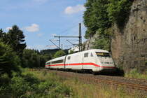 Und nochmal der Nachschuss mit dem Reserve TK 402 046 an der Felswand in Ennepetal-Gevelsberg.