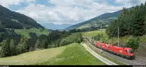 ÖBB 1116 269 und eine Schwesterlok mit einem UKV-Zug am 25. Juli 2018 bei Mühlbachl.