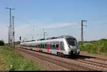 9442 303 (Bombardier Talent 2) von Abellio Rail Mitteldeutschland als SE 74527 (SE15) von Saalfeld(Saale) nach Leipzig Hbf fährt in Großkorbetha auf der Bahnstrecke Halle–Bebra (KBS 580).
[10.5.2018 | 9:35 Uhr]