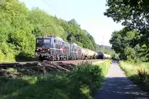 140 811 + 140 815 EBS mit Kesselwagen bei Erzhausen am Abend des 03.08.2018
