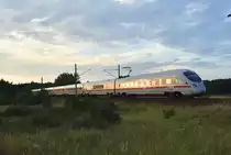 ICE-T  Leipzig  in Doppeltraktion mit dem ICE-T  Jena  unterwegs in Richtung Hagenower Land. 3km östlich von Büchen, 30.07.2018.