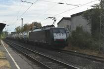 Auf dem Ausweichgleis in Rheydt-Odenkirchen war am gesterigen Abend die MRCE 189 090 in die Warteposition abgeschoben, sie musste wegen der Überholung einer RE 8 nach Mönchengladbach dort warten. 12.8.2018