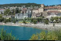 TransN Littorail Be 4/4 502 und Bt 554 am 12. August 2018 kurz vor der Endstation Place Pury in Neuchâtel.