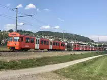 RBS Be 4/12 59 in Doppeltraktion mit Be 4/12 60 am 21.8.18 als S7 nach Bern, zwischen Stettlen und Deisswil.