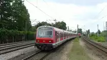 Eine S2 Roth - Altdorf erreicht Nürnberg-Dutzendteich. Aufgenommen am 29.6.2018 15:30