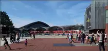 Am Kölner Hauptbahnhof -

Fußgängerbereich zwischen Dom, Hauptbahnhof und Museum Ludwig.

18.08.2018 (M)