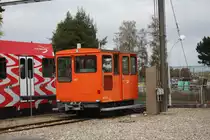 Der ASM Tm 2/2 142 steht am 17. Juli 2014 im Bahnhof Langenthal