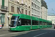 Be 6/8 Flexity 5029, auf der Linie 8, fährt zur Haltestelle Markthalle. Die Aufnahme stammt vom 06.08.2018.
