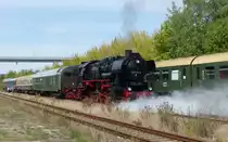 EMBB 52 8154-8 mit einem Sonderzug nach Leipzig-Plagwitz, am 08.09.2018 in Karsdorf.