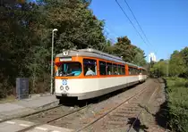 VGF Düwag M-Wagen 102 mit Beiwagen 1804 am 19.08.18 in Frankfurt am Main Schwanheimer Wald
