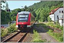 648 115 rollt am Morgen des 08.06.2007 als RB52  Volmetalbahn  nach L�denscheid. N�chster Halt ist Schalksm�hle.