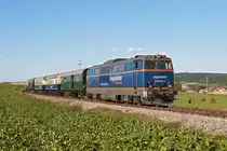EZ 7495 Nostalgie Express  Leiser Berge  am Weg von Ernstbrunn nach Wien Praterstern, an einem sonnigen Nachmittag im September. Die Aufnahme entstand kurz nach Würnitz-Hetzmanndorf am 08.09.2018.