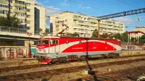 E-Lok 91-53-0-477690-8 im bukarester Nordbahnhof am 25.09.2018