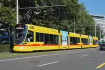 Be 6/10 Tango 181, auf der Linie 11, fährt zur Haltestelle Bahnhof SBB. Die Aufnahme stammt vom 28.09.2018.
