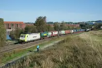 185 541 von Captrain mit dem DGS 41938 (Wels Vbf - Neuss Gbf) bei Passau Richtung Plattling, 29.08.2017