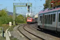 185 342-3 in Oberlahnstein und ein gegen kommender Zug.

Aufnahme Ort: Oberlahnstein
Aufnahme Datum: 06.10.2018