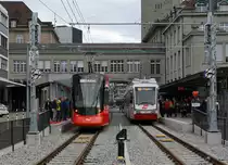 Der Ruckhalde-Tunnel ist eröffnet
Appenzeller Bahnen AB
Bilder vom grossen Eröffnungsfest,  Das Appenzellerland tanzt Tango , vom 6. Oktober 2018.
Begegnung zwischen dem neuen Triebzug ABe 4/6 4002 und dem alten Triebzug Be 4/8 34 der ehemaligen Trogener Bahn in St. Gallen am 6. Oktober 2018.
Foto: Walter Ruetsch

