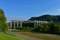 Ein unbekanntes 185 Doppel mit einem KLV am 23.09.2017 bei Eglisau. 