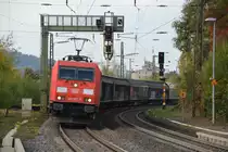 185 303-5 in Oberlahnstein ( Lokführer fotografiert zurück ).

Aufnahme Ort: Oberlahnstein
Aufnahme Datum: 11.10.2018