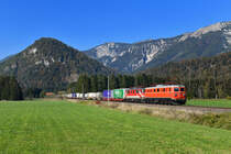 1010 002 + 1110 015 mit TEC 96981 am 14.10.2018 bei Roßleithen. 