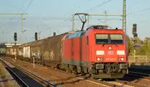 DB Cargo Deutschland AG mit  185 314-2  [NVR-Number: 91 80 6185 314-2 D-DB] und Ganzzug Schiebewandwagen am 27.09.18 Bf. Flughafen Berlin Schönefeld.
