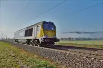 264 001-9 (Maxima 40 CC) ist solo in Richtung Gemünden am 10.10.2018 bei Retzbach-Zellingen unterwegs.