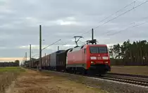 Mit einem Autologistiker rollte 152 095 am 27.09.18 durch Marxdorf Richtung Falkenberg/E.