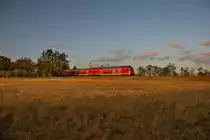 RE 3 über Pasewalk nach Berlin gestern Abend. 22.10.2018 bei Borkenfriede
