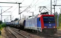 IL - InfraLeuna Infrastruktur- und Service GmbH mit  482 037-9   [NVR-Number: 91 85 4482 037-9 CH-SBBC] und Kesselwagenzug Richtung Stendel am 03.09.18 Bf. Flughafewn Berlin-Schönefeld.